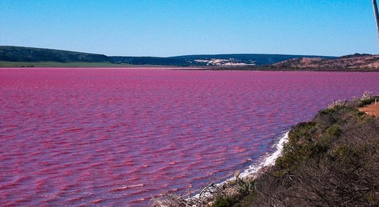 Lake Hillier – Australia