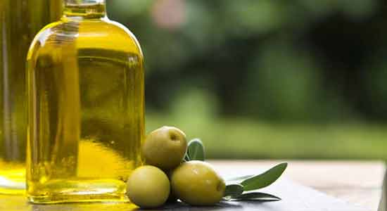  Olive Oil to Stop Thinning Hair