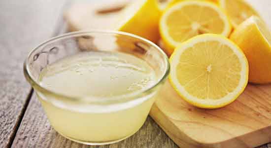 Side Effects of Applying Lemon Juice to Your Skin or Hair
