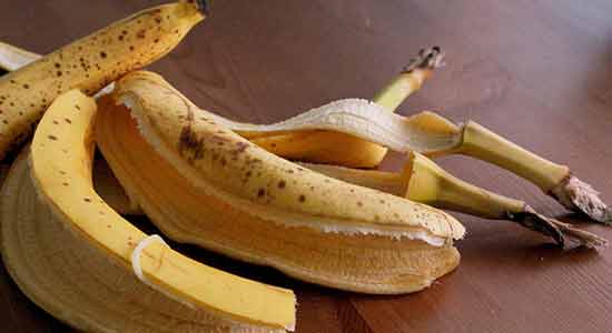 Banana Peel to Get Rid of Acne Naturally