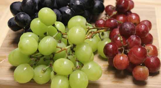 Grapes Natural Solutions for Menstrual Irregularities