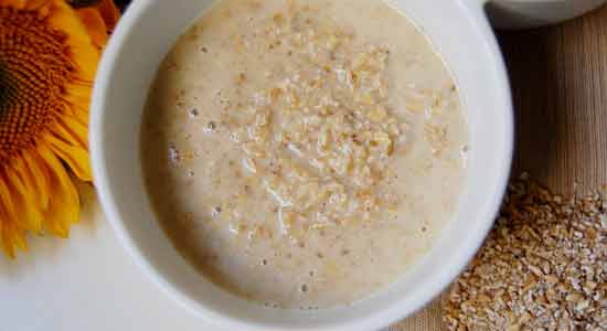 Oatmeal Scrub Natural Remedies to Get Rid of Whiteheads