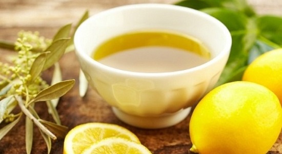 Lemon and Olive Oil Face Mask for Sagging Skin