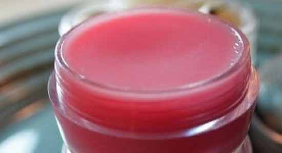 Lip Balm to Get Pink Lips Naturally