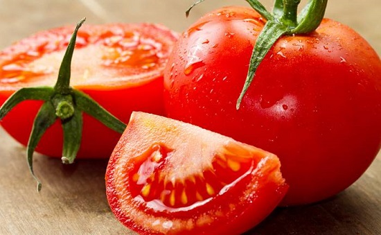 Reduce Wrinkles Naturally with tomato