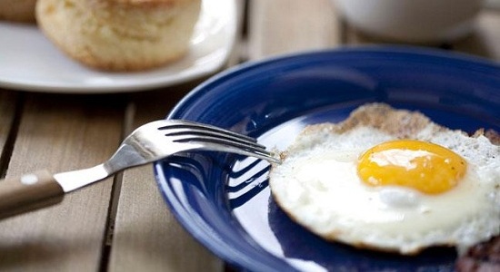 eat egg on an empty stomach