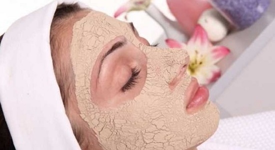 gram flour face mask