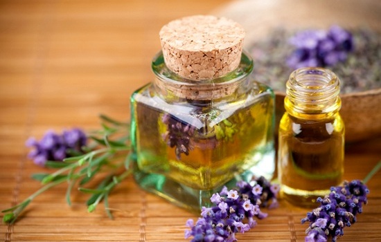 lavender oil to reduce stretch marks