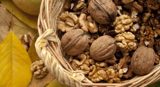 walnuts-Brain Foods to Boost Your Brain Power