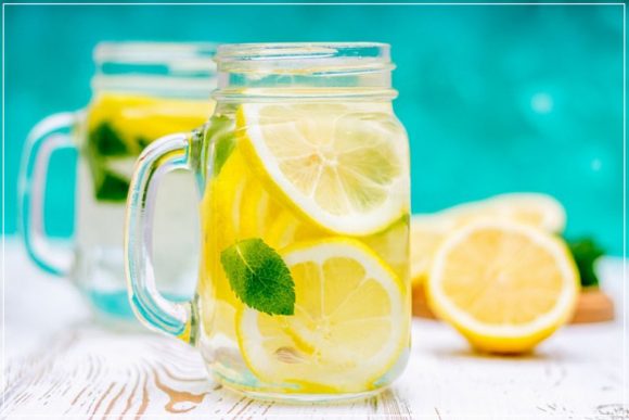 15 Reasons To Drink Lemon Water