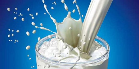 6 Ways You Can Use Milk for Beauty Treatments