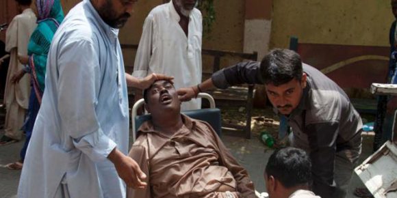 Heatwave kills 22 more in Karachi - HTV