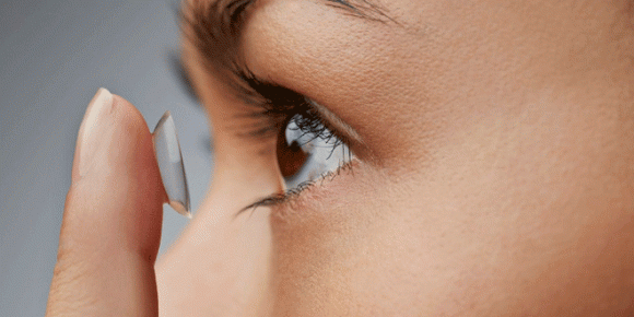 Safety Tips for Wearing Contact LensesSafety Tips for Wearing Contact Lenses