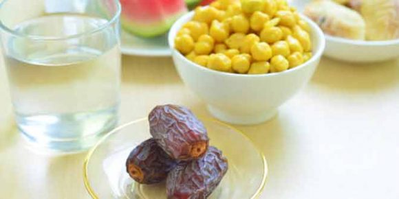 Tips to Eat Healthy During Sehri and Iftar