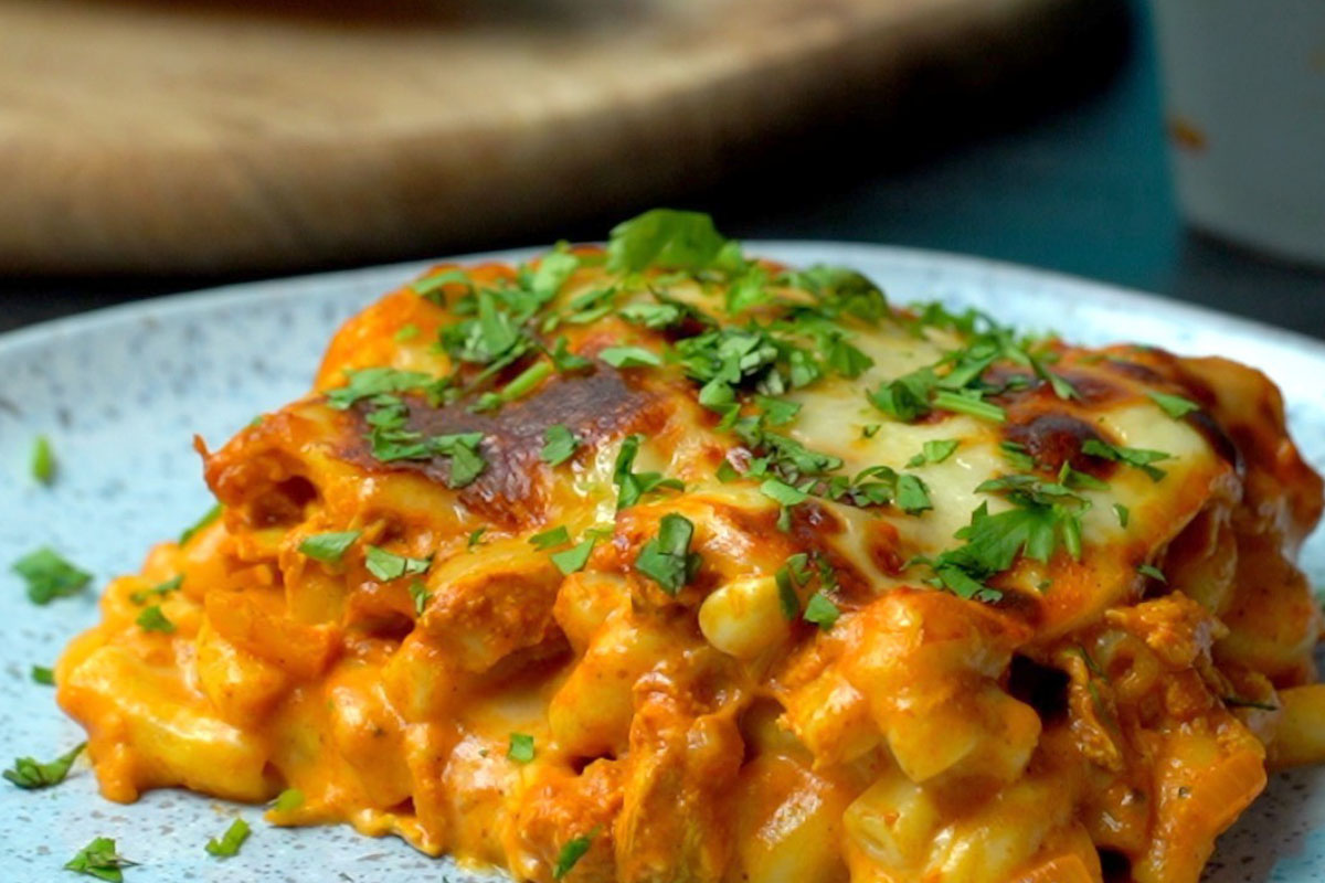 Chicken Tikka Pasta Bake - HTV