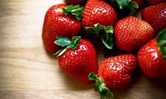 Strawberries can Make You Look Beautiful