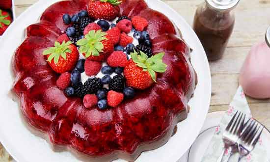 Strawberry and Jell-O Mosaic Dessert