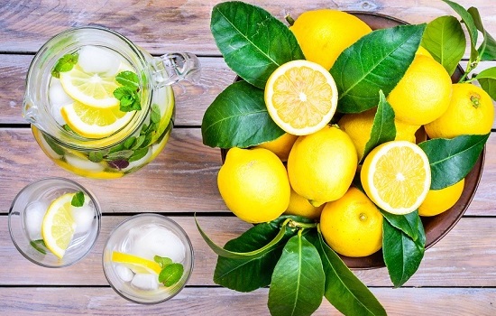 benefits of drinking lemon water in morning